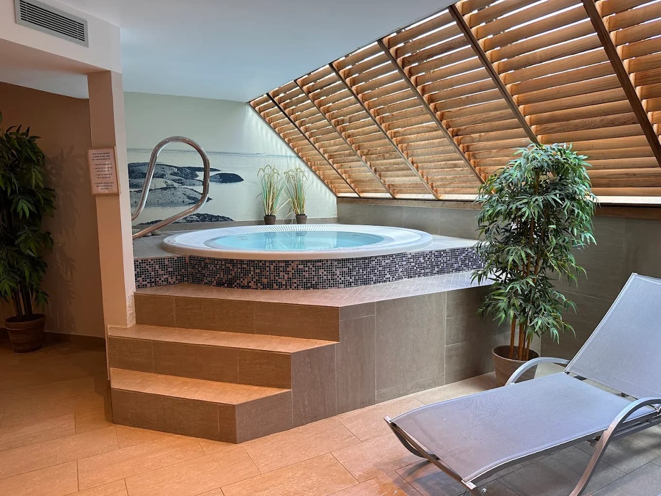 Best Western Les Bains Perros-Guirec Hôtel et Spa - Photo 2